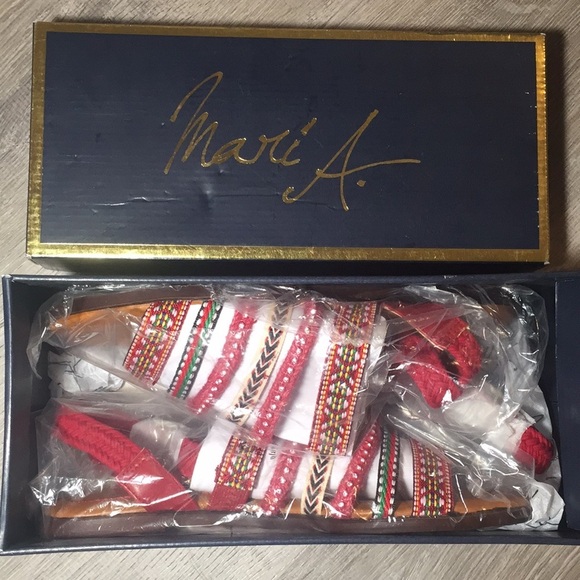 Mari A. Farren open toe canvas gladiator sandal - Picture 7 of 8